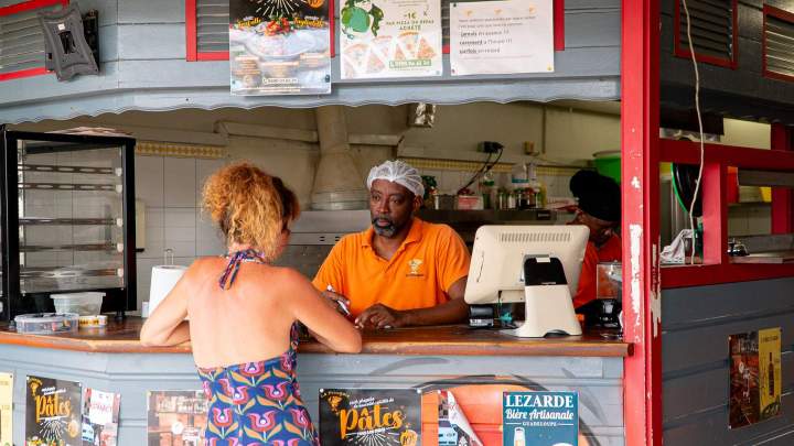 Pizzas, salades Baie-Mahault