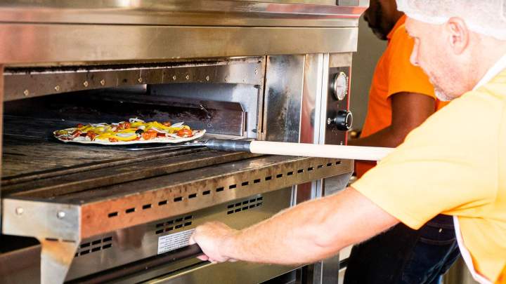 Pizzas croustillantes Baie-Mahault